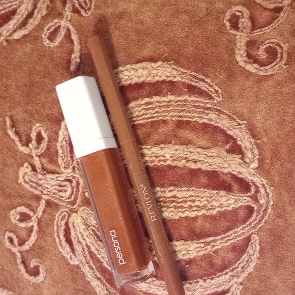 Persona & Revlon Makeup Persona Lip Gloss Revlon Colorstay Lip